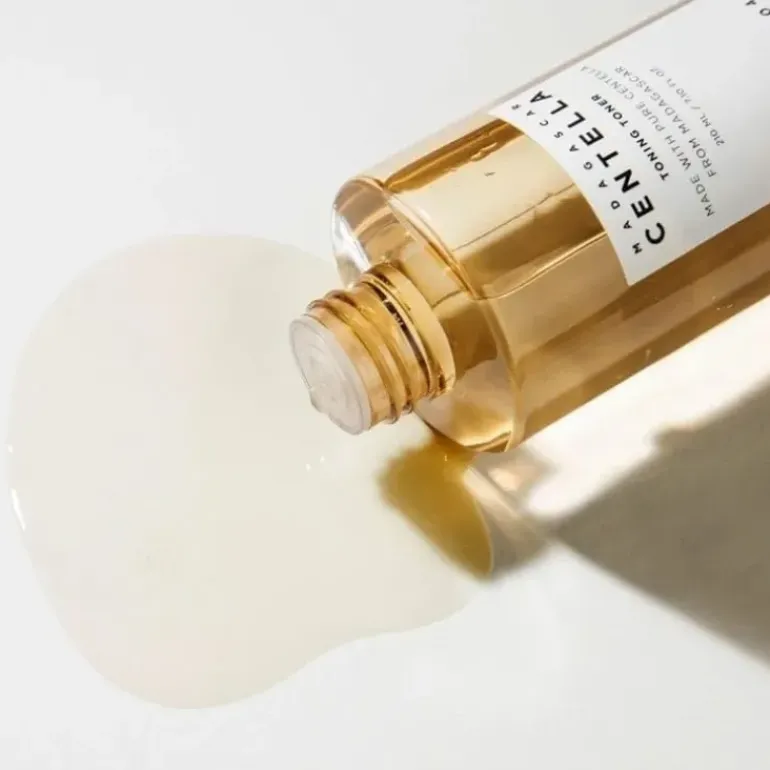 SKIN1004 Madagascar Centella Probio-Cica Essense Toner 210ml